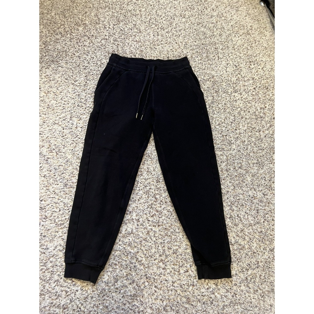 Lululemon‎ Womens Size 6 Black Sweatpants Joggers, Two Pockets Drawstring Waist